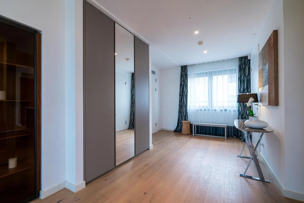 Apartment Vienna Residence, Schlossallee - Schonbrunn