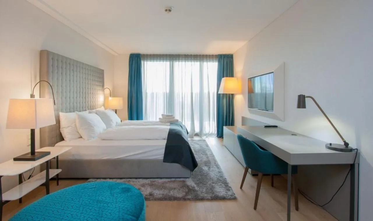 Vienna Residence, Schlossallee - Schonbrunn Apartment